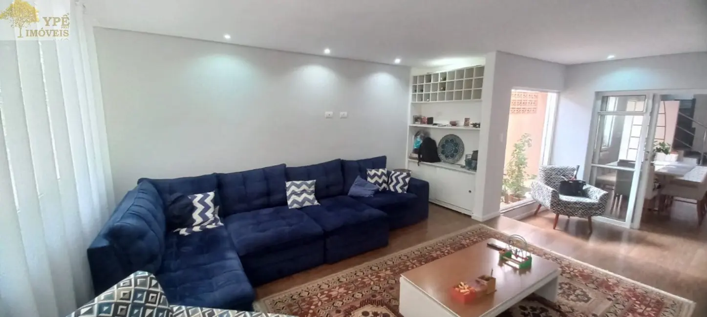 Casa de Condomínio com 2 quartos à venda, 180m2 em Jardim Lambreta, Cotia - SP - imagem 1 Foto 1 de Casa de Condomínio com 2 quartos à venda, 180m2 em Jardim Lambreta, Cotia - SP