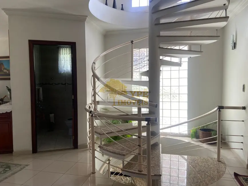 Foto 5 de Casa com 4 quartos à venda, 430m2 em Jardim Leonor, São Paulo - SP