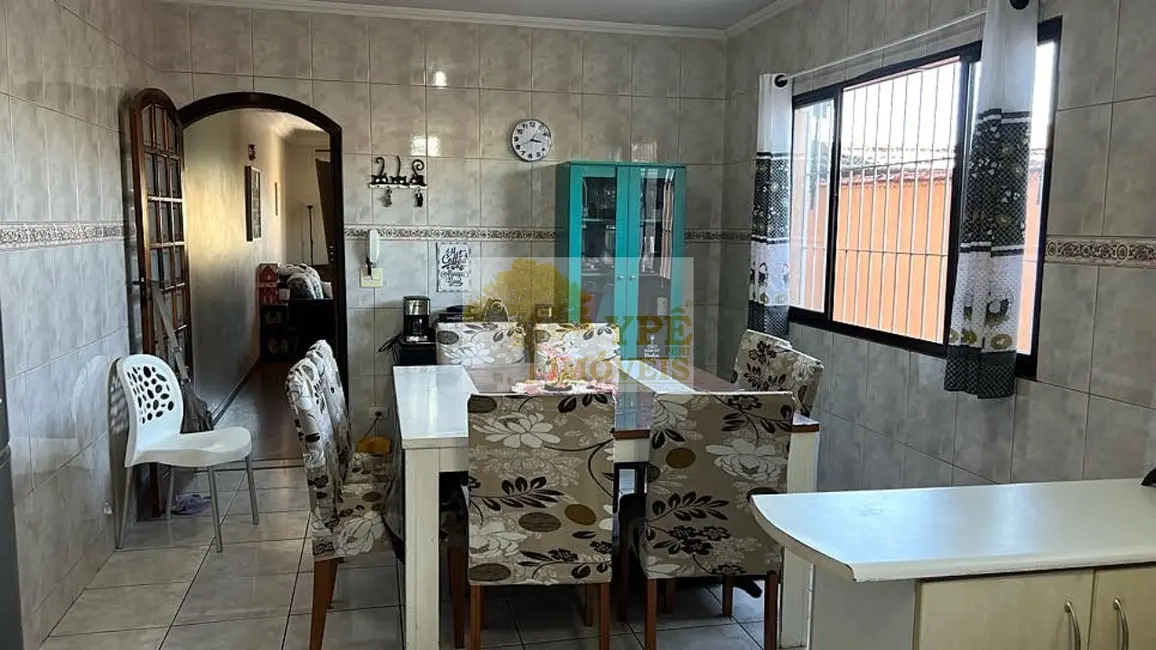 Foto 6 de Casa com 3 quartos à venda, 180m2 em Parque Ipê, São Paulo - SP