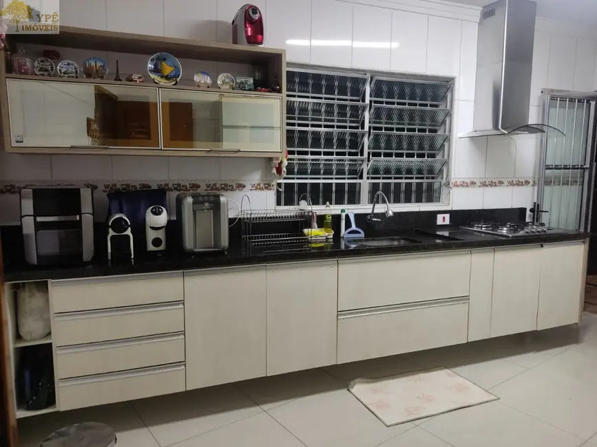 Foto 6 de Casa com 3 quartos à venda, 115m2 em Parque Ipê, São Paulo - SP