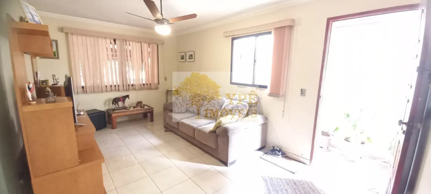 Casa com 3 quartos à venda, 125m2 em Parque Ipê, São Paulo - SP - imagem 4 Foto 4 de Casa com 3 quartos à venda, 125m2 em Parque Ipê, São Paulo - SP