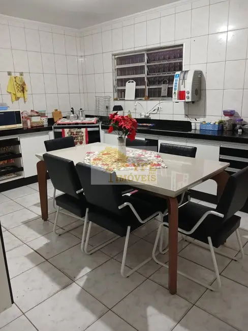 Foto 4 de Casa com 3 quartos à venda, 180m2 em Jardim Santana, Cotia - SP