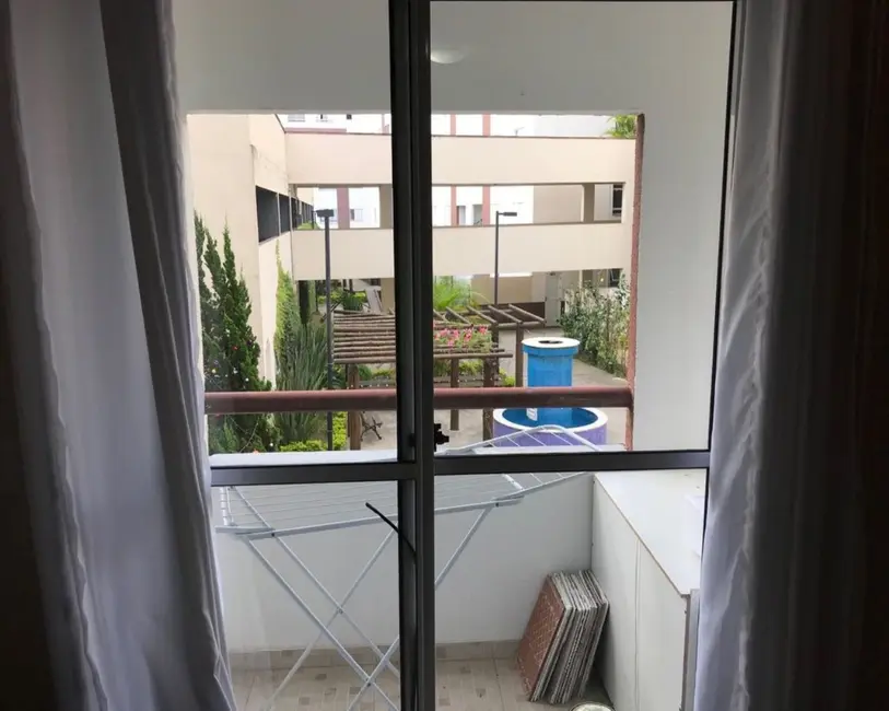 Foto 3 de Apartamento com 2 quartos à venda, 50m2 em Jardim Central, Cotia - SP