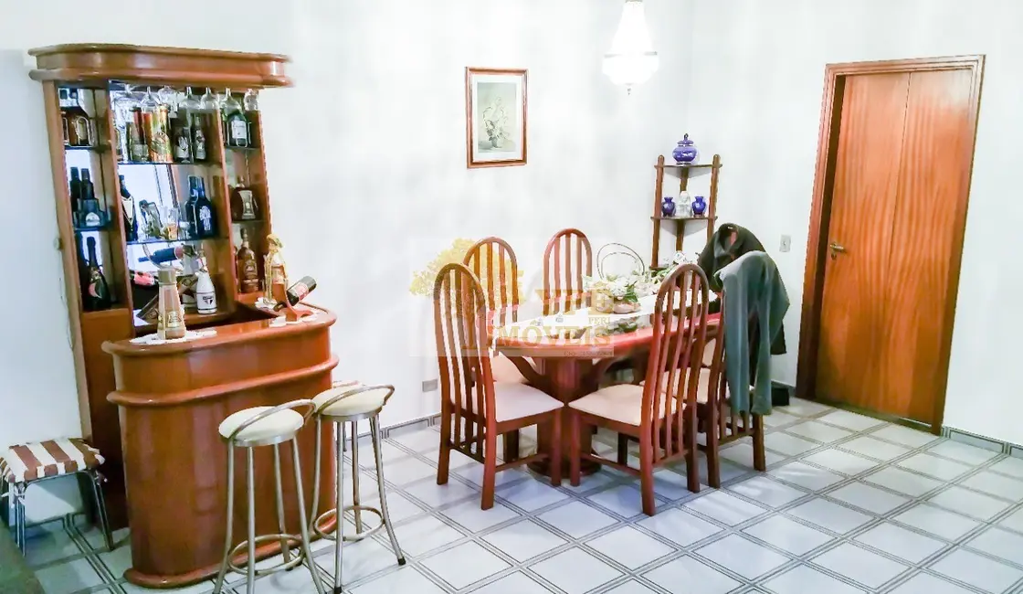 Foto 3 de Casa de Condomínio com 4 quartos à venda, 270m2 em Jardim das Vertentes, São Paulo - SP