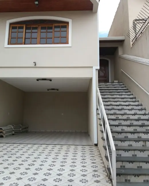 Foto 2 de Casa com 3 quartos à venda, 135m2 em Parque Ipê, São Paulo - SP