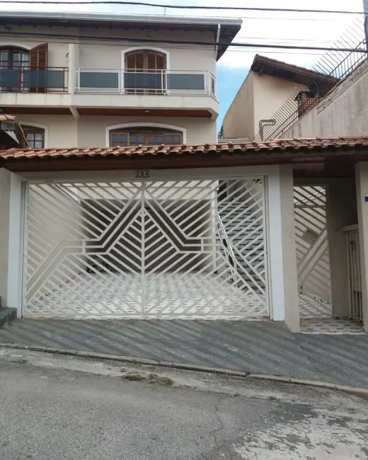 Foto 1 de Casa com 3 quartos à venda, 135m2 em Parque Ipê, São Paulo - SP