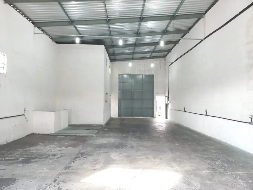 Foto 5 de Armazém / Galpão para alugar, 180m2 em Parque Ipê, São Paulo - SP
