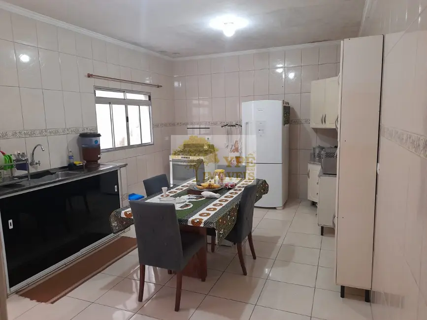 Casa com 2 quartos à venda, 174m2 em Parque Monjolo, Cotia - SP - imagem 5 Foto 5 de Casa com 2 quartos à venda, 174m2 em Parque Monjolo, Cotia - SP