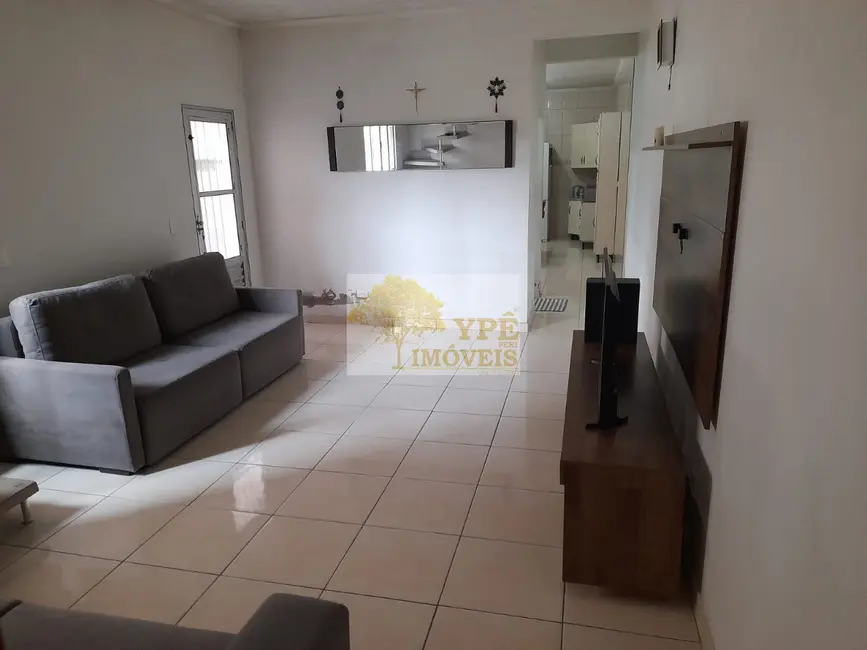 Casa com 2 quartos à venda, 174m2 em Parque Monjolo, Cotia - SP - imagem 4 Foto 4 de Casa com 2 quartos à venda, 174m2 em Parque Monjolo, Cotia - SP