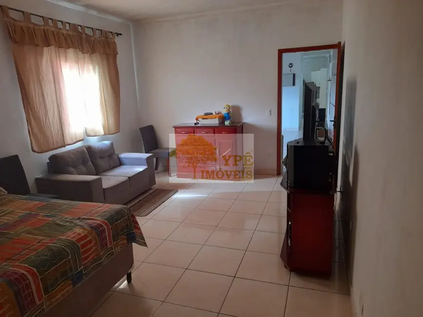 Casa com 2 quartos à venda, 174m2 em Parque Monjolo, Cotia - SP - imagem 3 Foto 3 de Casa com 2 quartos à venda, 174m2 em Parque Monjolo, Cotia - SP