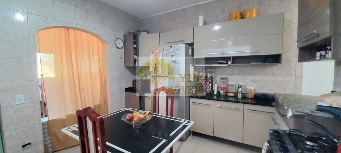 Foto 6 de Casa com 4 quartos à venda, 160m2 em Parque Ipê, São Paulo - SP