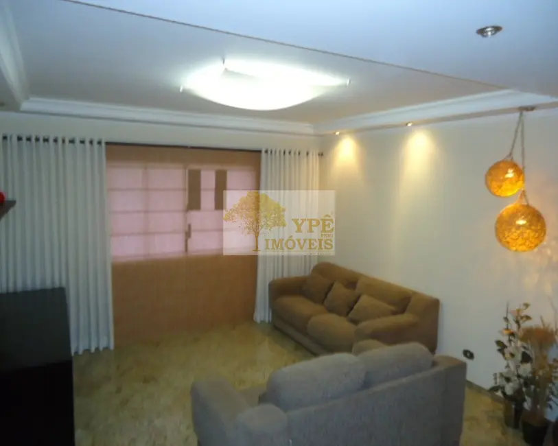 Foto 2 de Casa com 3 quartos à venda, 220m2 em Parque Ipê, São Paulo - SP