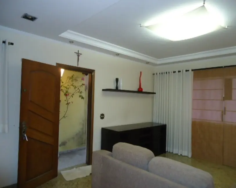 Foto 3 de Casa com 3 quartos à venda, 220m2 em Parque Ipê, São Paulo - SP