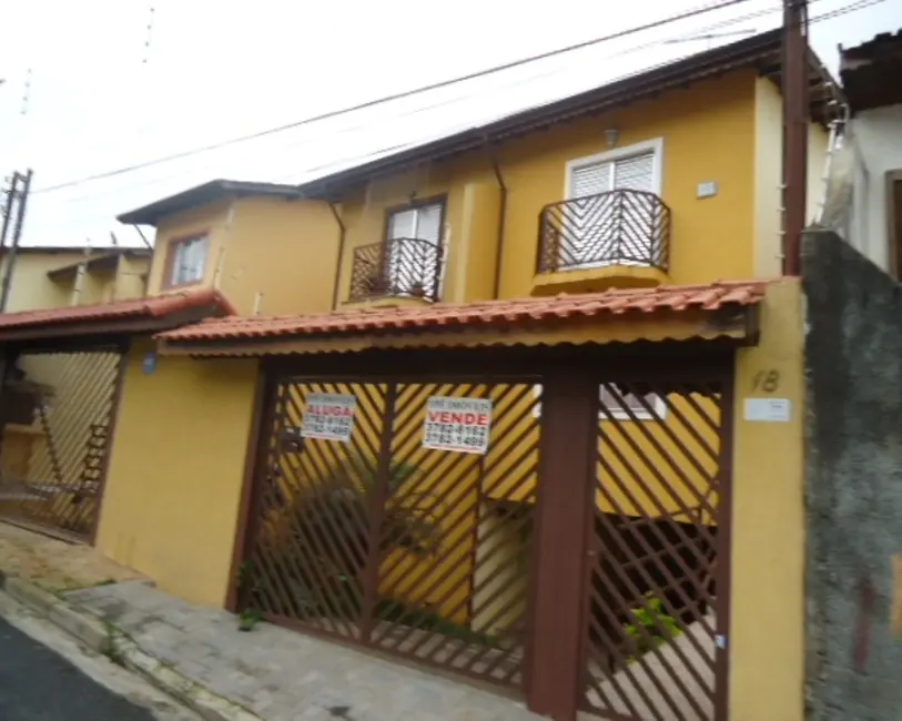 Foto 1 de Casa com 3 quartos à venda, 220m2 em Parque Ipê, São Paulo - SP