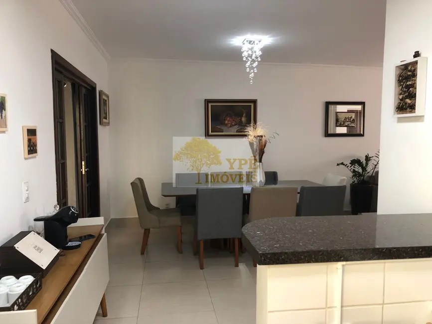 Casa de Condomínio com 3 quartos à venda, 200m2 em Granja Viana, Cotia - SP - imagem 6 Foto 6 de Casa de Condomínio com 3 quartos à venda, 200m2 em Granja Viana, Cotia - SP