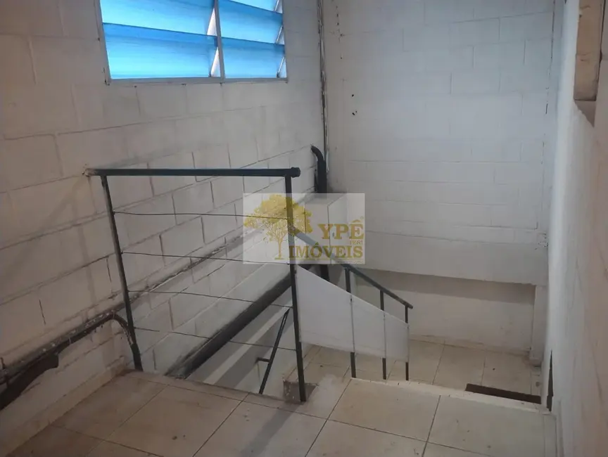 Foto 4 de Armazém / Galpão à venda, 300m2 em Jardim Monte Alegre, São Paulo - SP