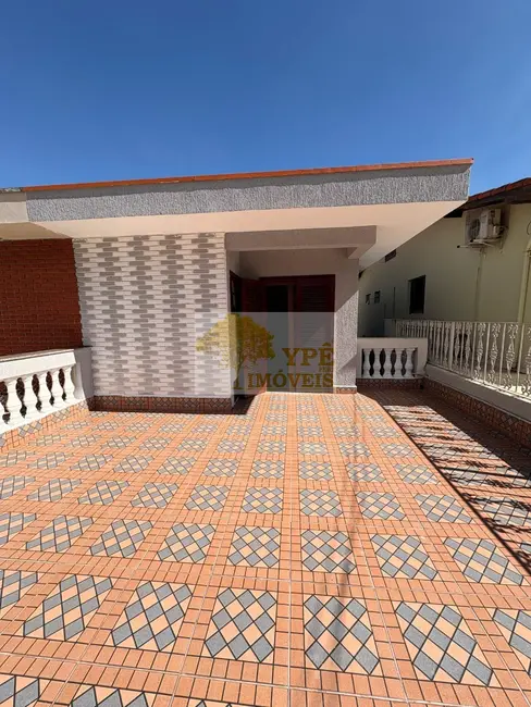 Casa com 3 quartos à venda, 200m2 em Jardim das Vertentes, São Paulo - SP - imagem 1 Foto 1 de Casa com 3 quartos à venda, 200m2 em Jardim das Vertentes, São Paulo - SP