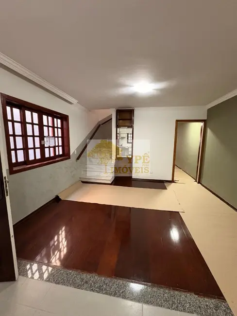 Casa com 3 quartos à venda, 200m2 em Jardim das Vertentes, São Paulo - SP - imagem 2 Foto 2 de Casa com 3 quartos à venda, 200m2 em Jardim das Vertentes, São Paulo - SP