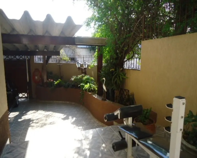 Foto 4 de Casa com 4 quartos à venda, 210m2 em Parque Ipê, São Paulo - SP