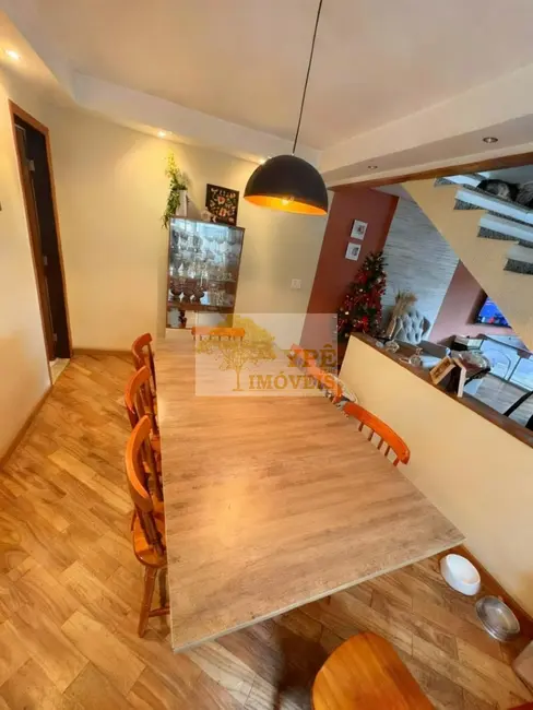 Foto 2 de Casa com 3 quartos à venda, 150m2 em Parque Ipê, São Paulo - SP