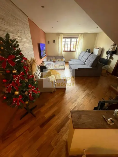 Foto 1 de Casa com 3 quartos à venda, 150m2 em Parque Ipê, São Paulo - SP