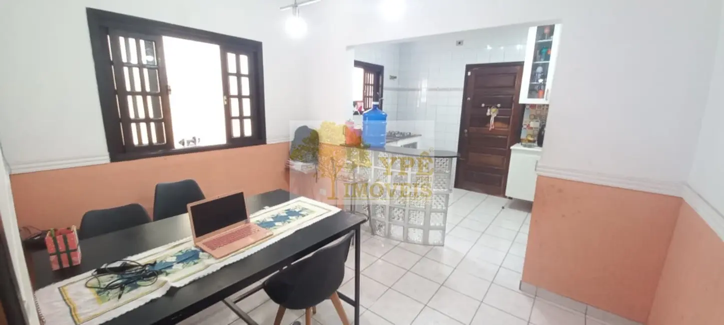 Foto 7 de Casa com 3 quartos à venda, 200m2 em Parque Ipê, São Paulo - SP