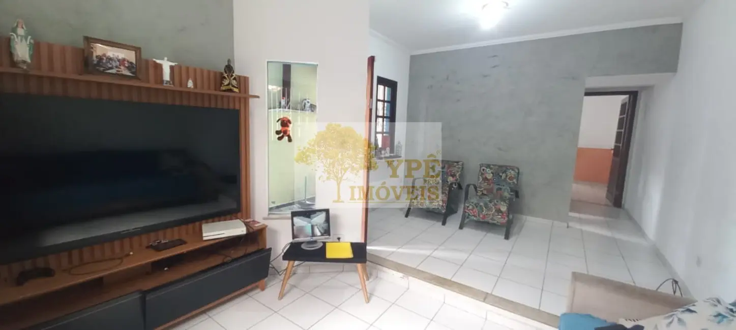 Foto 1 de Casa com 3 quartos à venda, 200m2 em Parque Ipê, São Paulo - SP