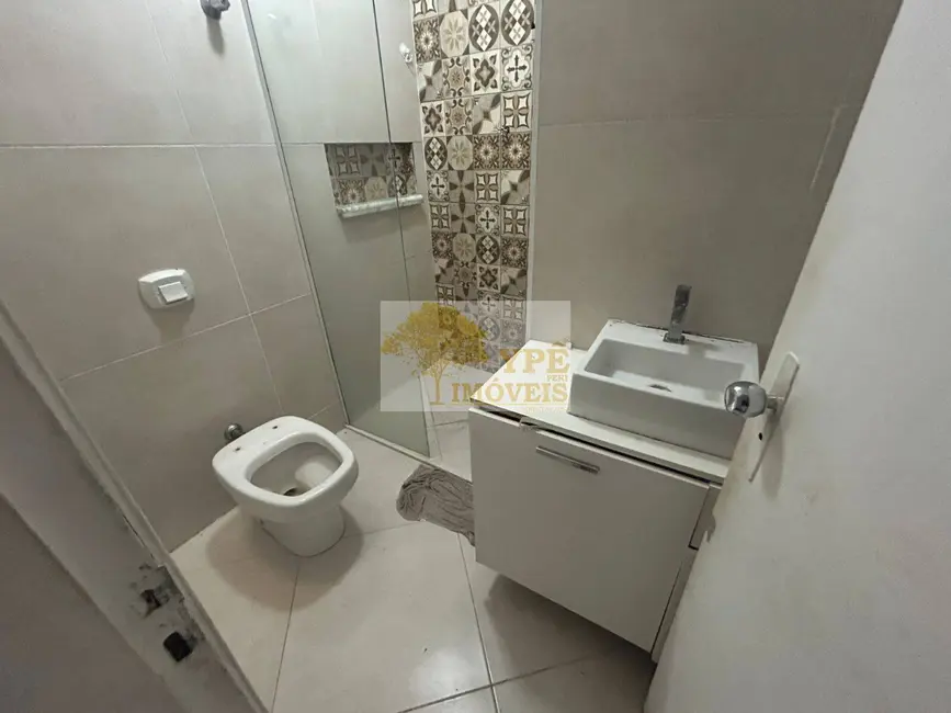 Foto 9 de Casa com 2 quartos à venda, 80m2 em Jardim Beatriz, Taboao Da Serra - SP