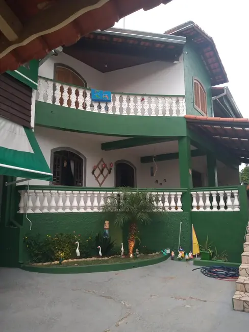 Foto 1 de Casa com 3 quartos à venda, 218m2 em Cotia - SP