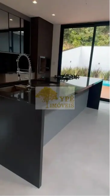 Foto 8 de Casa de Condomínio com 3 quartos à venda, 233m2 em Parque Dom Henrique, Cotia - SP