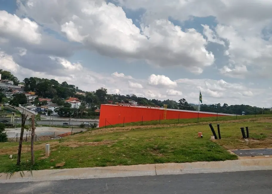 Foto 1 de Terreno / Lote à venda, 240m2 em Jardim Semiramis, Cotia - SP