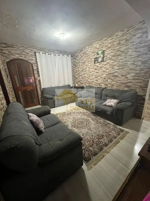 Casa com 4 quartos à venda, 160m2 em Vila Silviânia, Carapicuiba - SP - imagem 1 Foto 1 de Casa com 4 quartos à venda, 160m2 em Vila Silviânia, Carapicuiba - SP