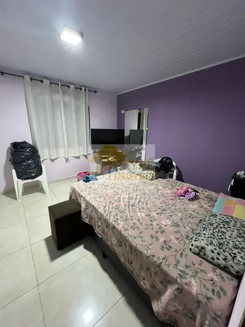 Casa com 4 quartos à venda, 160m2 em Vila Silviânia, Carapicuiba - SP - imagem 9 Foto 9 de Casa com 4 quartos à venda, 160m2 em Vila Silviânia, Carapicuiba - SP