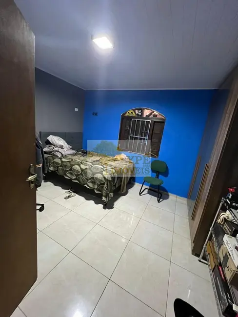 Casa com 4 quartos à venda, 160m2 em Vila Silviânia, Carapicuiba - SP - imagem 5 Foto 5 de Casa com 4 quartos à venda, 160m2 em Vila Silviânia, Carapicuiba - SP