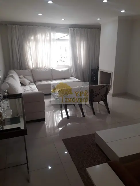 Casa com 4 quartos à venda, 300m2 em Jardim das Vertentes, São Paulo - SP - imagem 3 Foto 3 de Casa com 4 quartos à venda, 300m2 em Jardim das Vertentes, São Paulo - SP