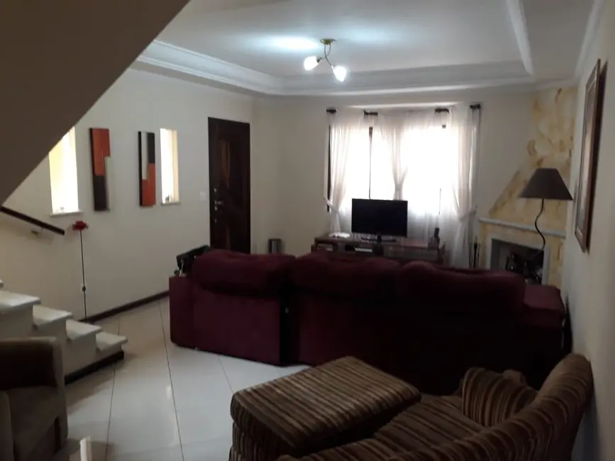 Foto 2 de Casa com 3 quartos à venda, 143m2 em Parque Ipê, São Paulo - SP