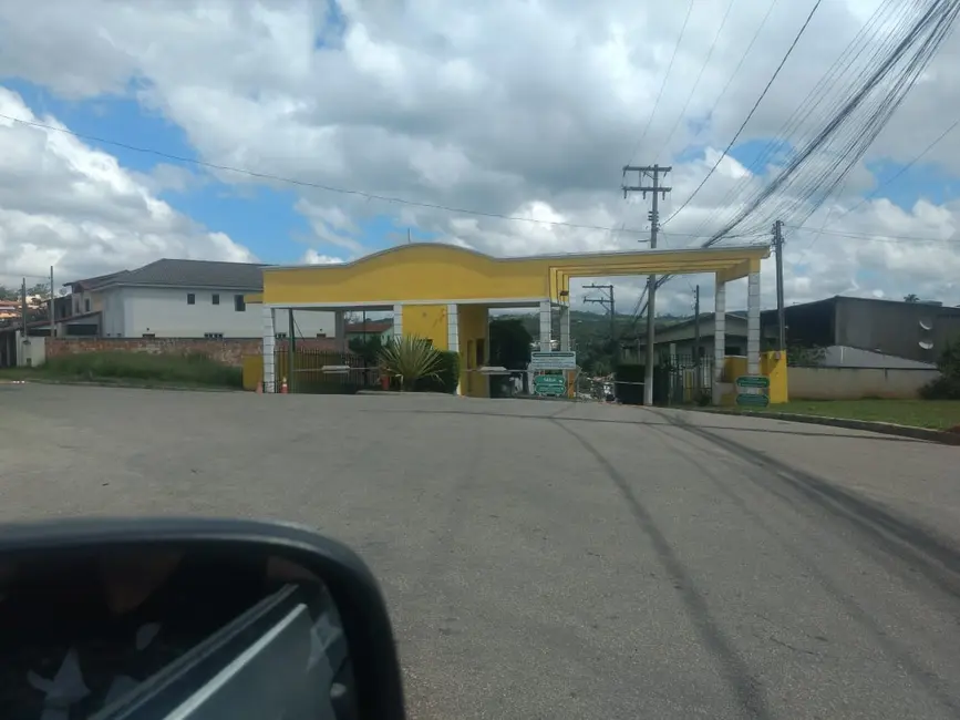 Foto 1 de Terreno / Lote à venda, 250m2 em Cotia - SP