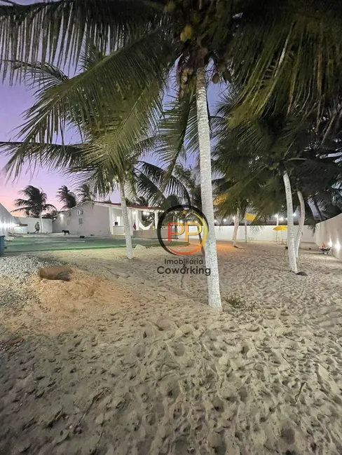 Foto 1 de Casa com 4 quartos à venda, 900m2 em Aquiraz - CE