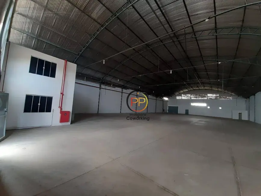 Foto 1 de Armazém / Galpão para alugar, 1250m2 em Coaçu, Eusebio - CE