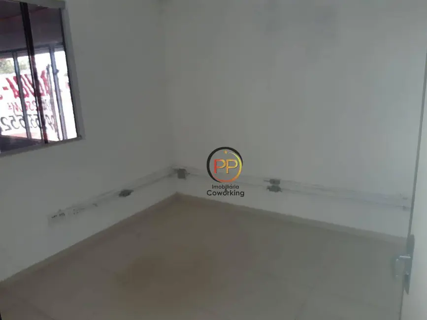 Foto 3 de Armazém / Galpão para alugar, 1250m2 em Coaçu, Eusebio - CE