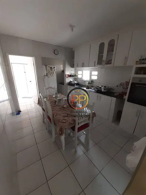 Casa com 4 quartos à venda, 326m2 em Parque Manibura, Fortaleza - CE - imagem 8 Foto 8 de Casa com 4 quartos à venda, 326m2 em Parque Manibura, Fortaleza - CE