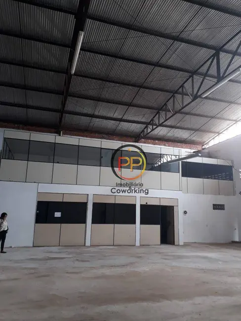 Armazém / Galpão para alugar, 1100m2 em Messejana, Fortaleza - CE - imagem 4 Foto 4 de Armazém / Galpão para alugar, 1100m2 em Messejana, Fortaleza - CE