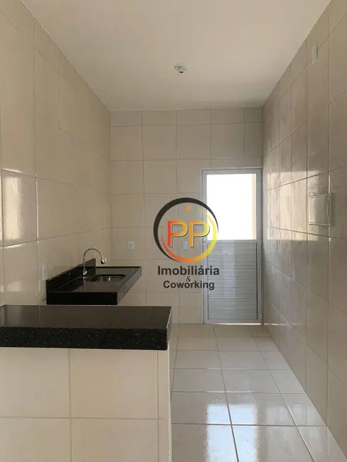 Casa com 3 quartos à venda, 200m2 em São Bento, Fortaleza - CE - imagem 4 Foto 4 de Casa com 3 quartos à venda, 200m2 em São Bento, Fortaleza - CE