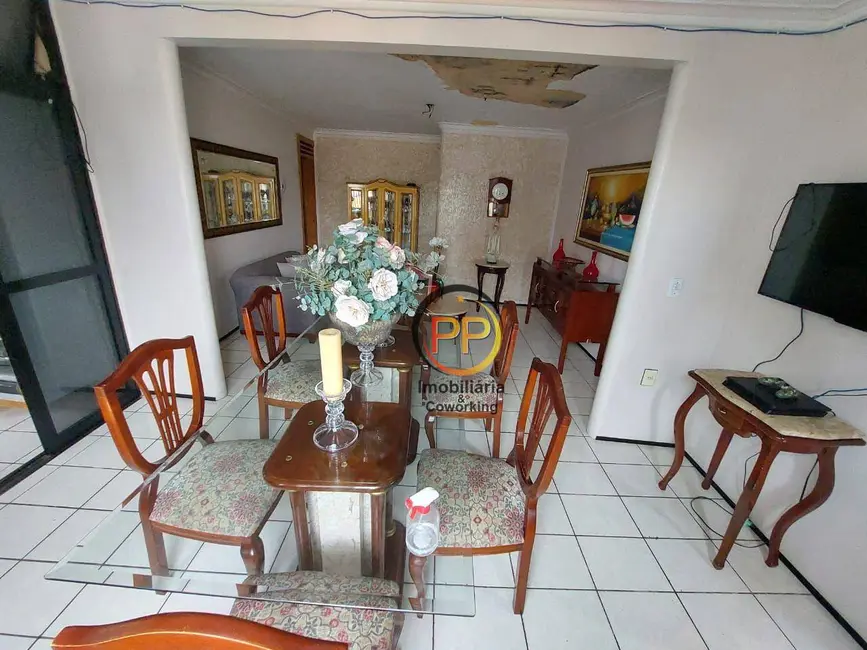 Foto 1 de Apartamento com 3 quartos à venda, 214m2 em Fátima, Fortaleza - CE