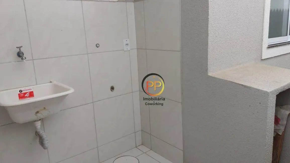 Casa com 3 quartos à venda, 198m2 em Messejana, Fortaleza - CE - imagem 3 Foto 3 de Casa com 3 quartos à venda, 198m2 em Messejana, Fortaleza - CE