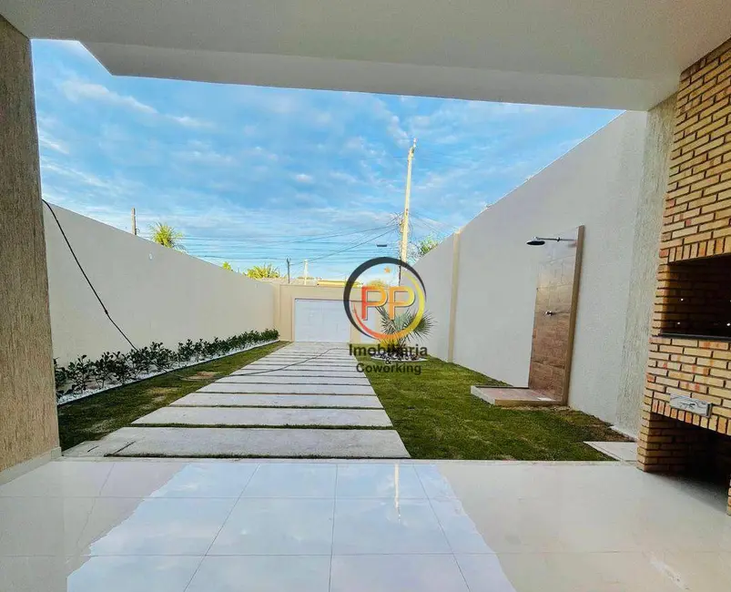 Foto 3 de Casa com 3 quartos à venda, 217m2 em Jardim das Oliveiras, Fortaleza - CE