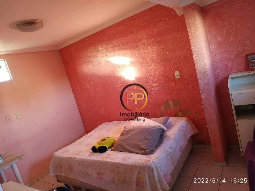 Foto 2 de Casa com 4 quartos à venda, 153m2 em Conjunto Ceará, Fortaleza - CE