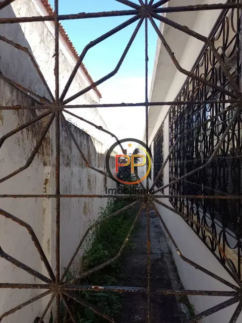 Foto 4 de Casa com 4 quartos para alugar, 358m2 em Joaquim Távora, Fortaleza - CE