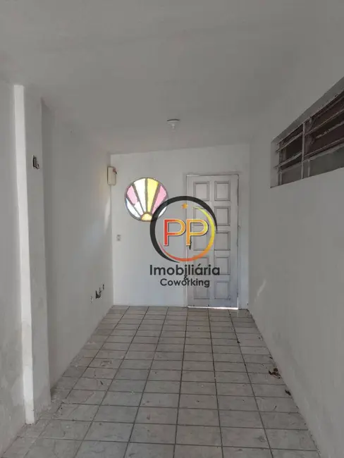 Foto 1 de Casa com 4 quartos para alugar, 358m2 em Joaquim Távora, Fortaleza - CE