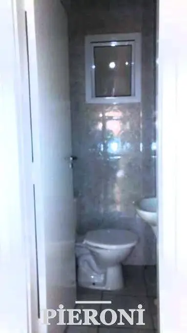 Casa com 2 quartos para alugar, 65m2 em Canto do Forte, Praia Grande - SP - imagem 2 Foto 2 de Casa com 2 quartos para alugar, 65m2 em Canto do Forte, Praia Grande - SP